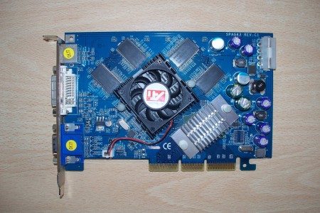 carte-graphique-nettoyee-poussiere