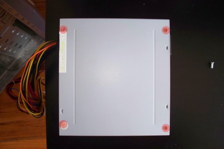 ouvrir-bloc-alimentation-boitier-pc-ordinateur