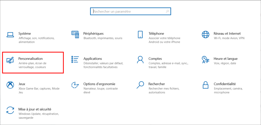 Pour supprimer les pubs du menu Démarrer, entrer dans Paramètres, puis Personnalisation