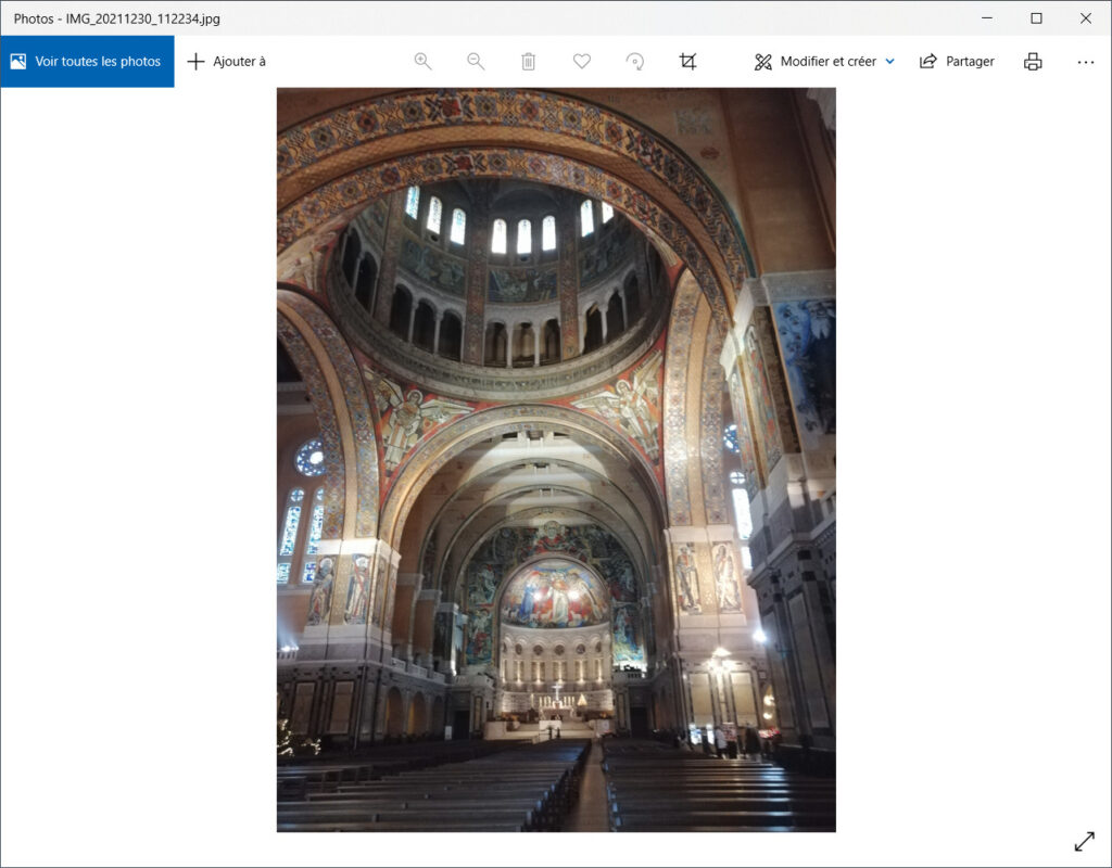 Mobile connecté Photos - ouvert dans Photos de Windows
