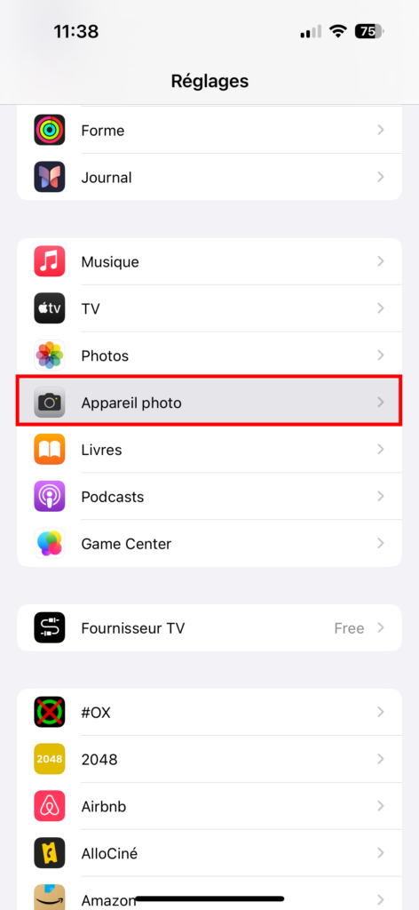 sur l'iPhone Réglages > Appareil photo
